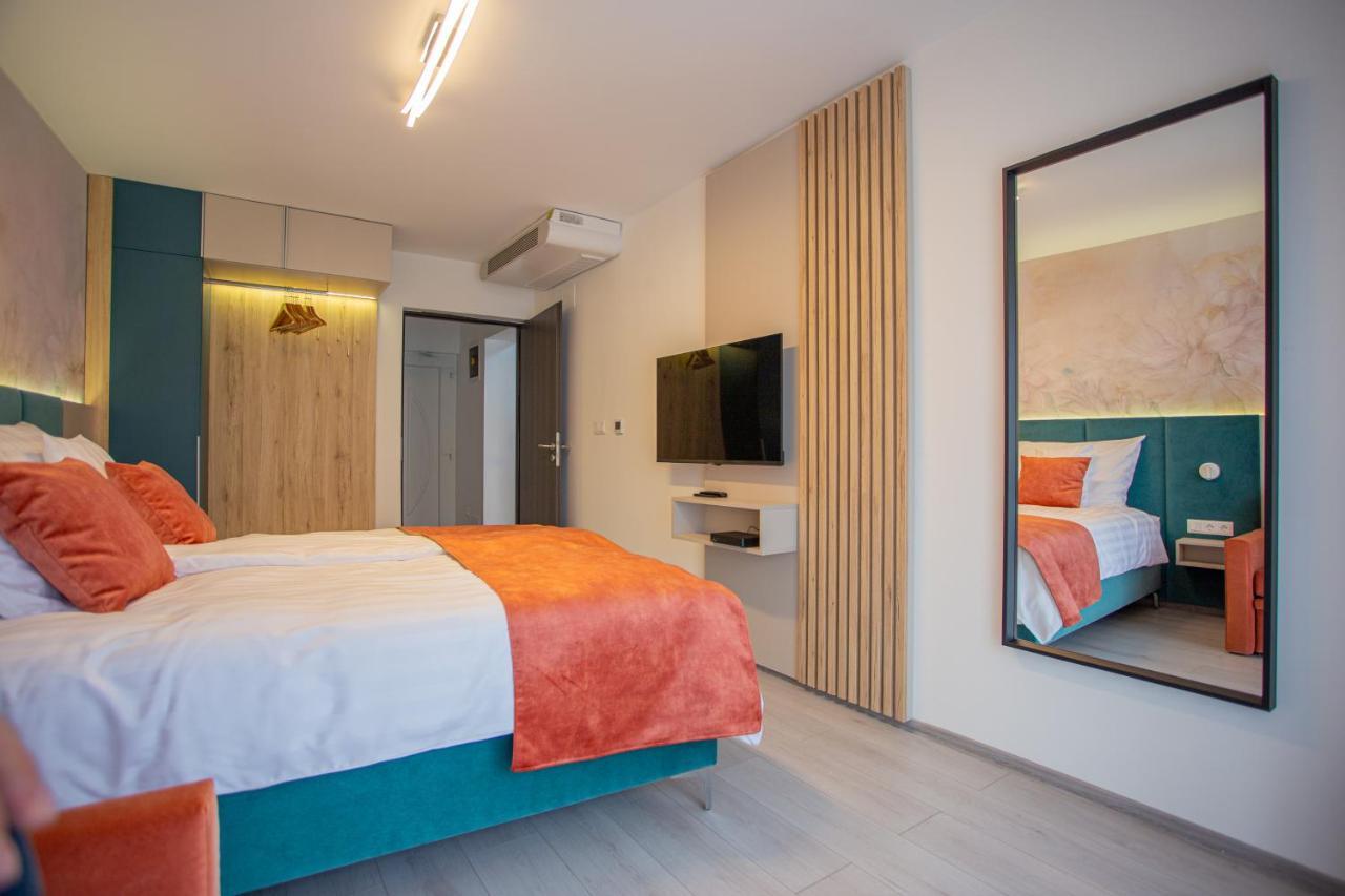 Viktoria Apartman ยูลา ภายนอก รูปภาพ
